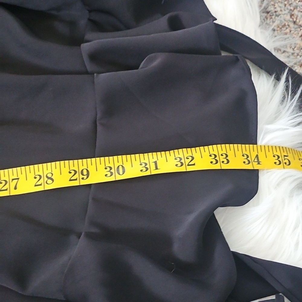 Women's Ruffled Black Robe OSFM - Picture 12 of 12